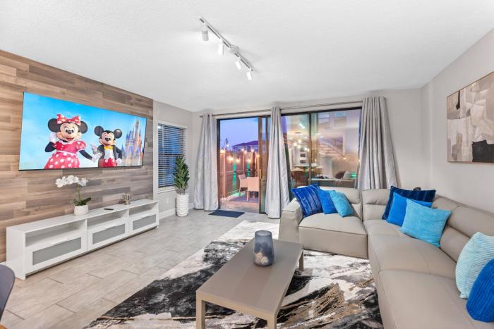 Family 4BD Townhouse near to Disney