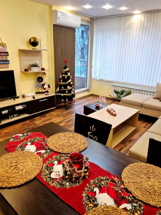 Bright 70 m2 Family Apt, Center Sofia, Metro, Parking
