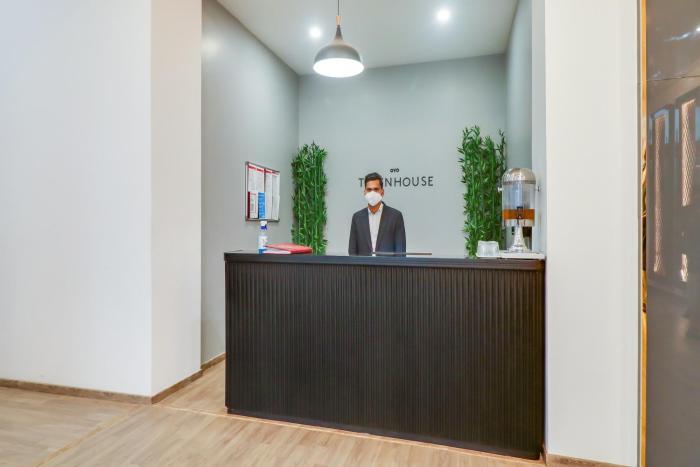 Super Townhouse Jashn