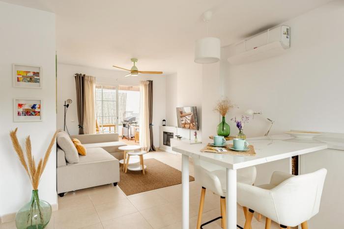 Wonder Atic, with private terraces, jacuzzi and stunning views