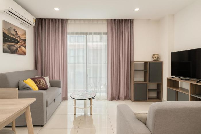 Pattaya Cozy 2BR Condo Rooftop Swimming Pool Pratumnak