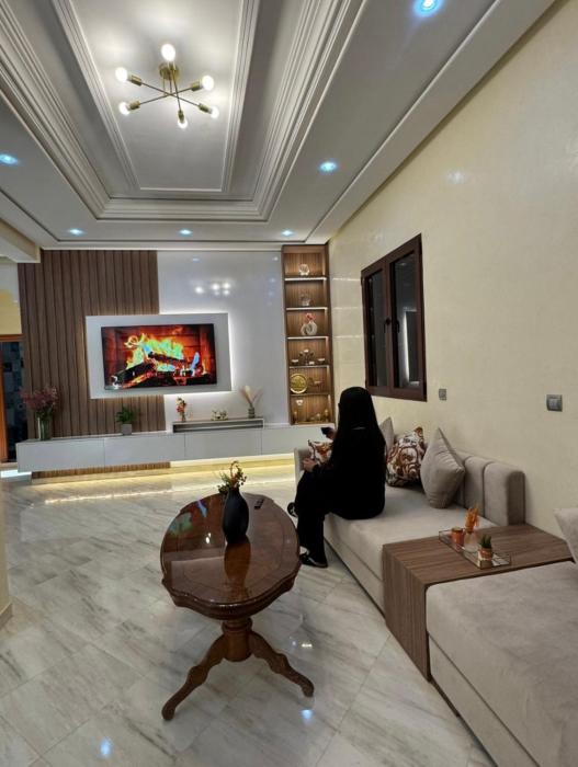 Maison luxueuse méga spacieuse