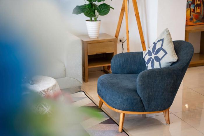 1993 Royal Lotus Villa