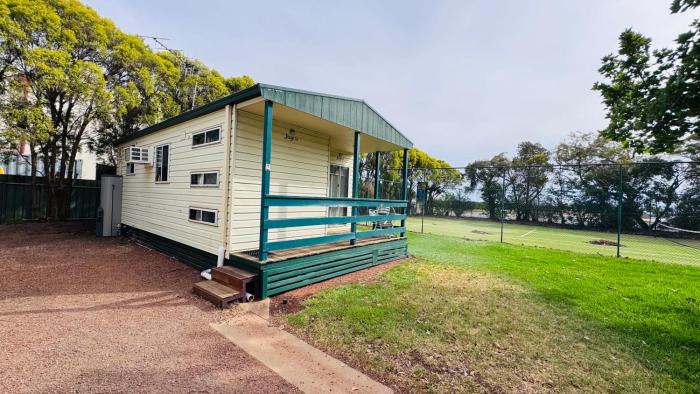Griffith Tourist Caravan park