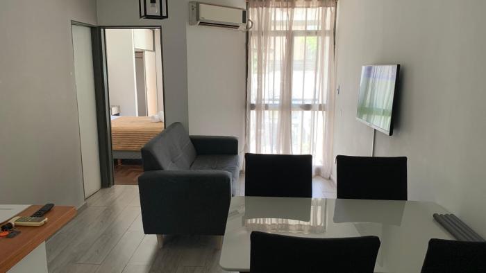 Depto con Terraza Privada - Cerca De Todo