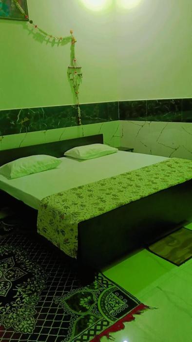 Cottage of Lord Rama Near Ram Mandir