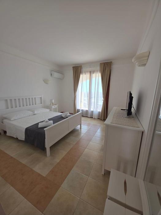 Is Molas Domus Michela