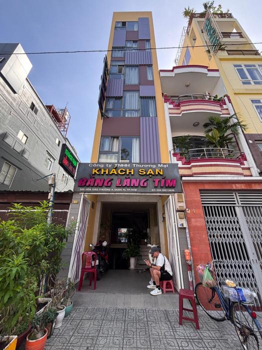 Khách sạn Bằng Lăng Tím