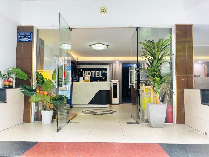 Khách Sạn Bình Dung