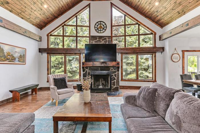 Chalet at Blue