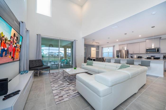 2098EE VILLA 5 BED4.5 BA