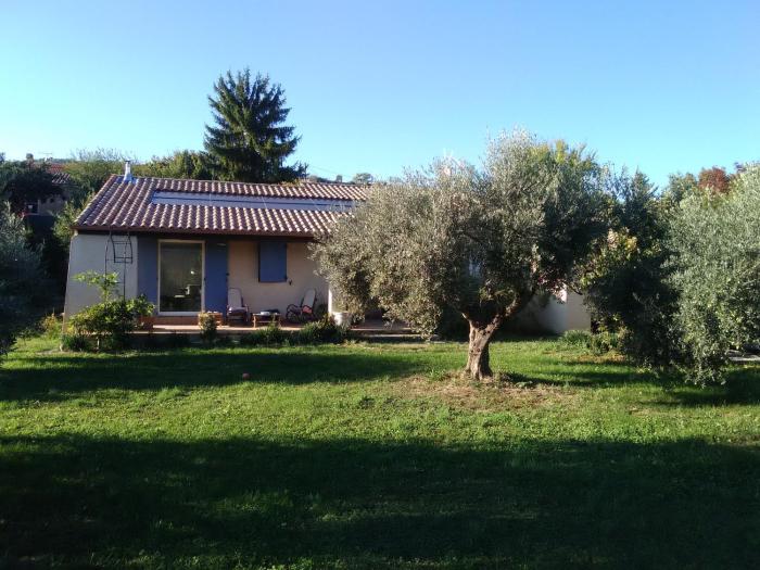 Maison individuelle avec piscine privée