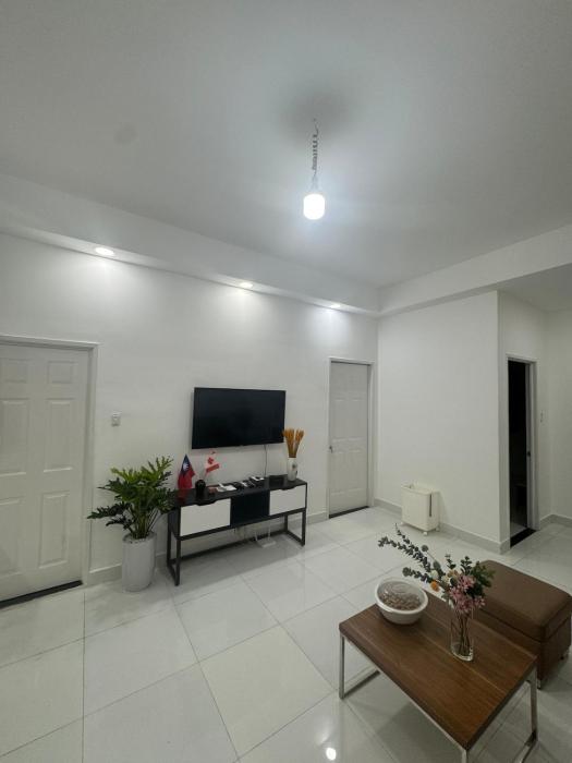 Căn hộ 2 phòng ngủ 70m2 gần Sân bay quốc tế