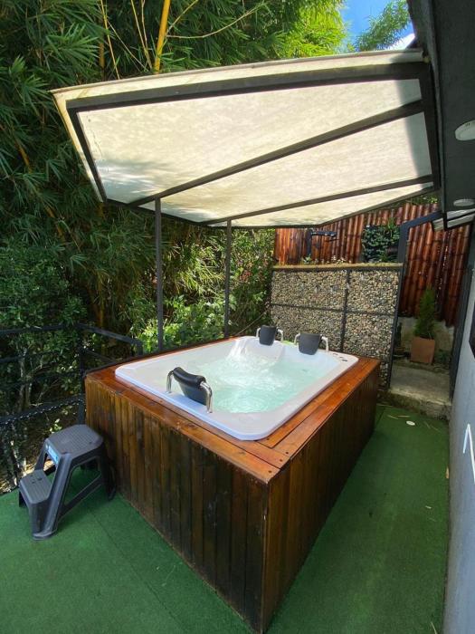 Rocks Glamping - Guatapé, El Peñol