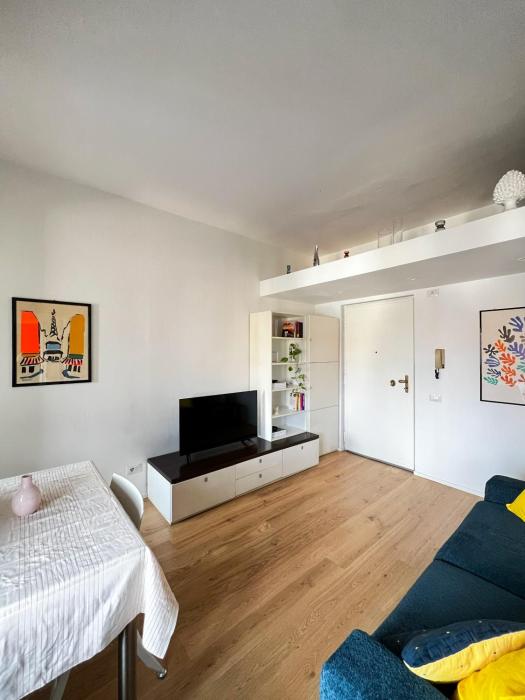 "Le Rombonette" Bilocale di design con balcone a Lambrate, Milano