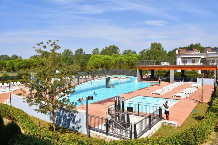 Family friendly apartment with garden