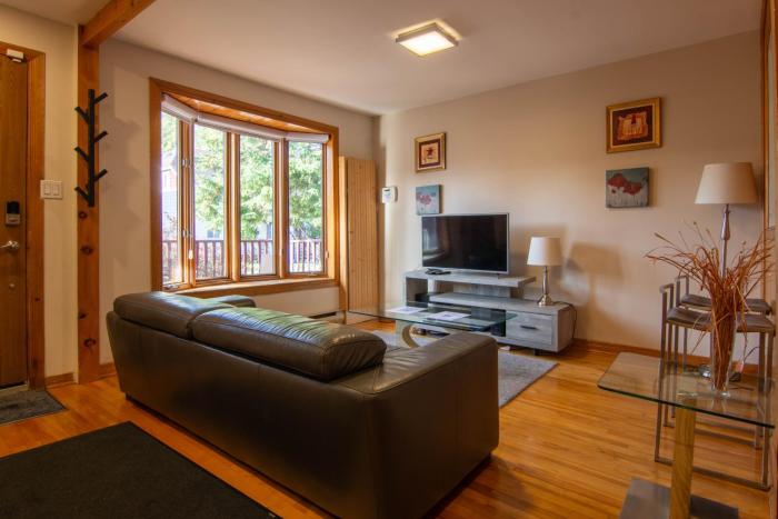 Cozy Bungalow Longueuil - 3 BR - 6 pers