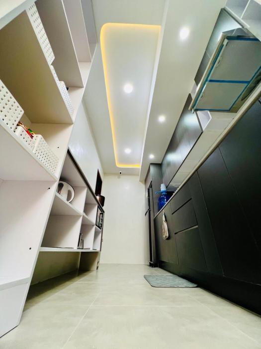 Stylish 3BR Residence - Smart Bath - Cozy Vibes