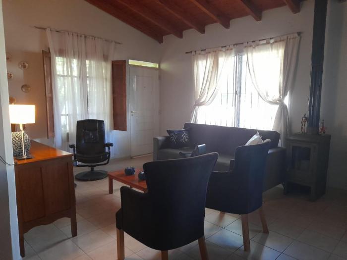 Cómoda casa en centro de Jachal