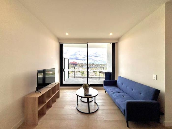 M-City Comfort Den near Monash & Hospital