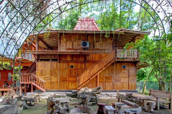 OYO 95018 Anggrek Homestay Jogja Syariah