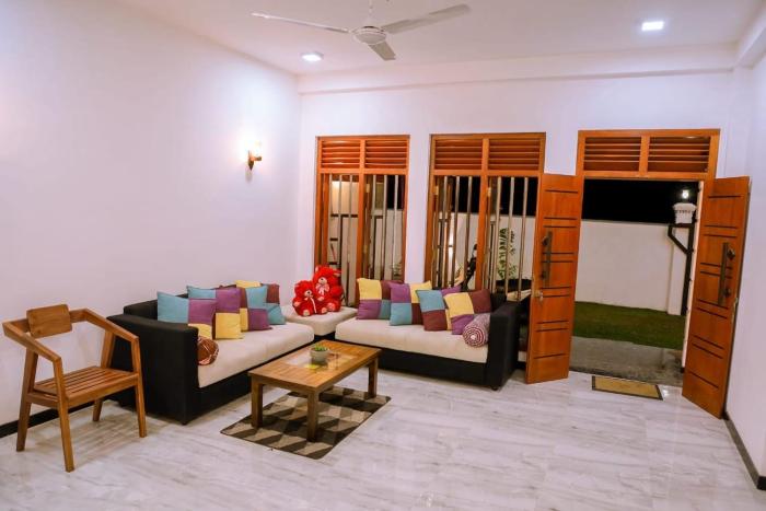 French Surf House, A&J surf camp