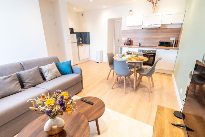 Beau Duplex 2 chambres rénové Cosy et agréable par Groom