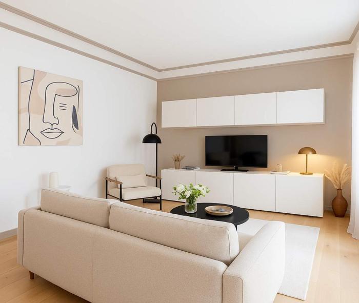 Champs Elysees - Deluxe apartment with lift for 4