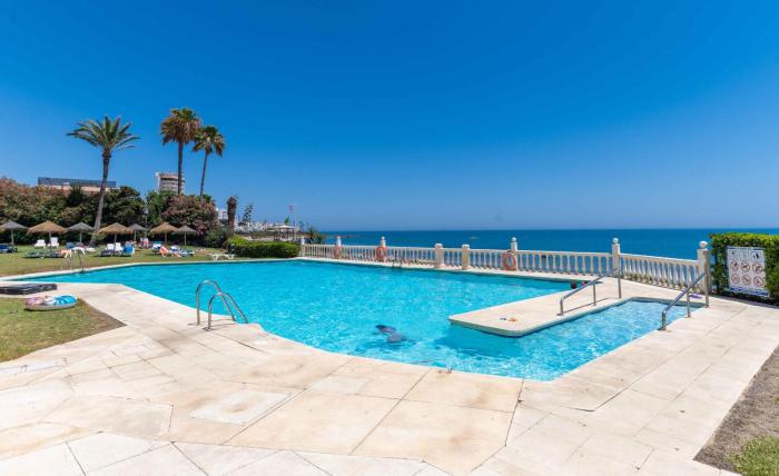 Front Beach Complex with direct access to the beach