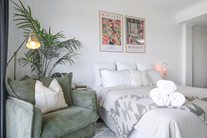 Harbourside Apartment in Pyrmont with Pool, Gym, Sauna & Free Private Parking
