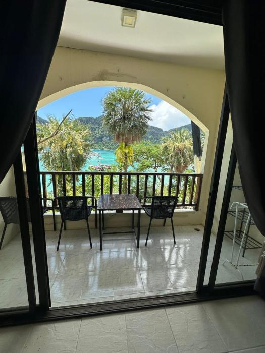 Nanworld travel sea view room