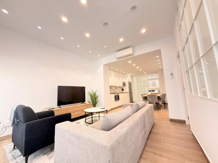 Luminous 2BD Apartment in Tetuan