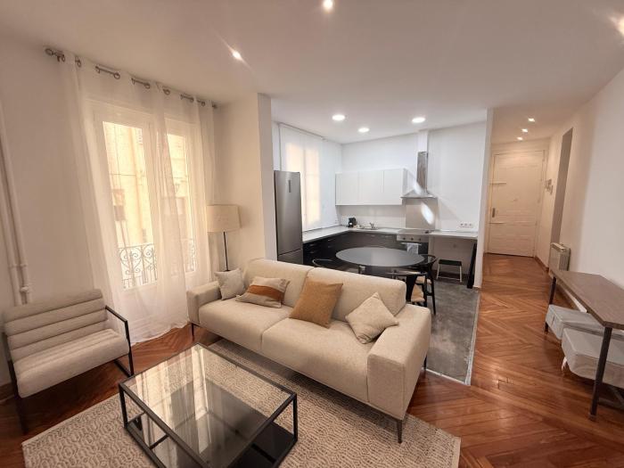 Modern Comfort in Madrid 2BR Gem