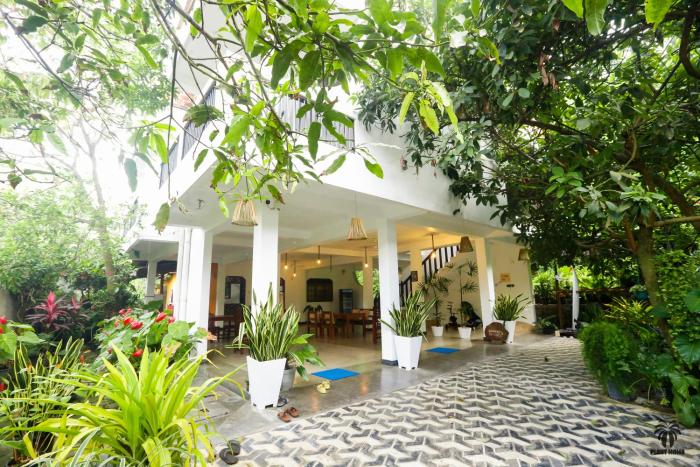 Plant Mama Guest House