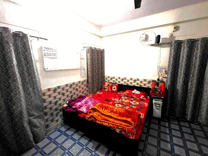 Shri Premanand g niwas sthaan