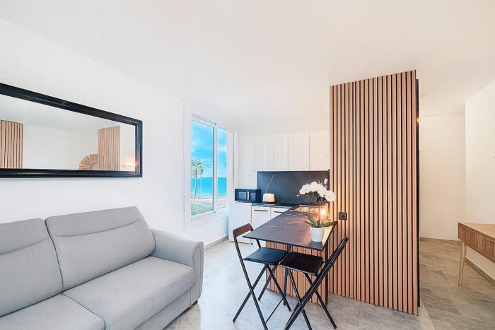 Beach Studio on Cagnes sea front