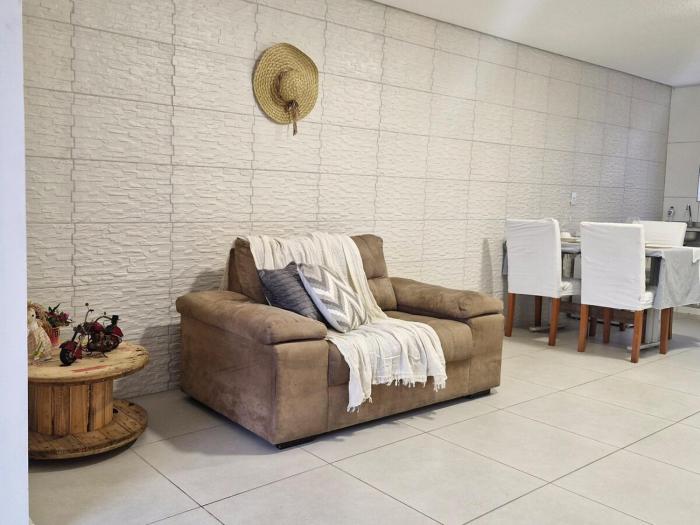 Casa com vaga de garagem na Vila Maria alta