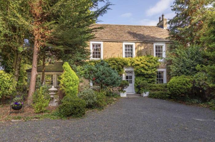 Prospect House Elegant Georgian 4BR Home in Durnham