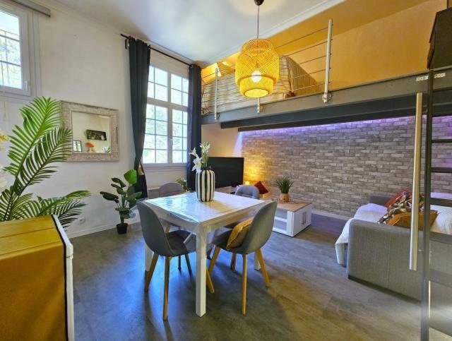 Beautiful apartment in Mont des Oiseaux