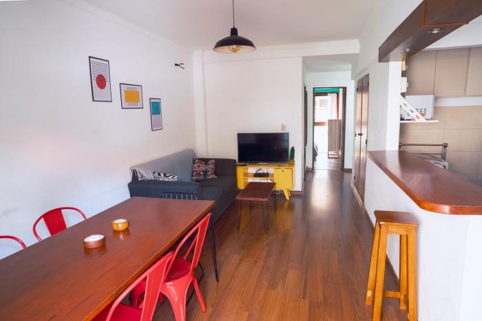 Check and Home - Aristóbulo III - 6 Huéspedes en Zona Playa Grande