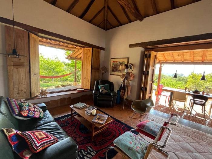 Finca Alegría cada lugar guarda un susurro de luz