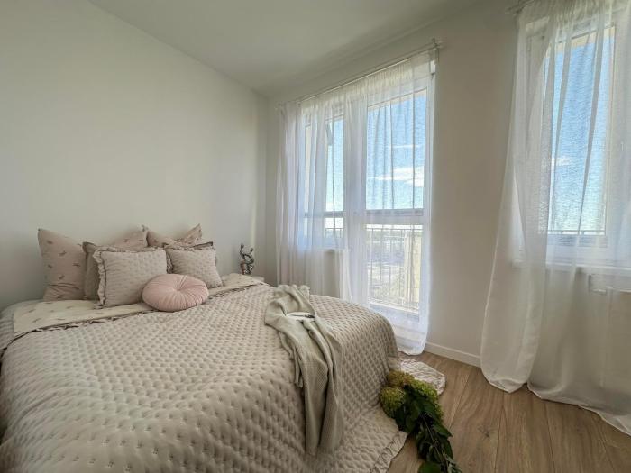 Sosnowiec Leisure Apartment by BookingHost