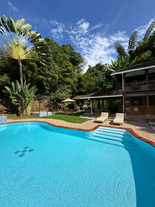 Cabaña de Lujo con piscina privada en Pance, Cali