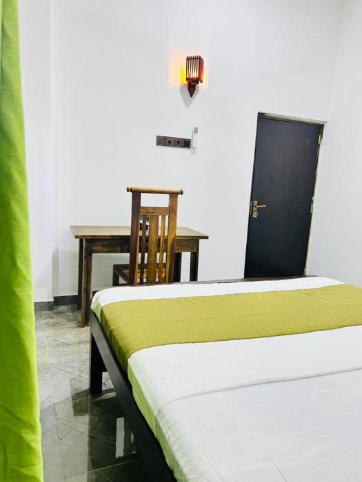 White House River Villa