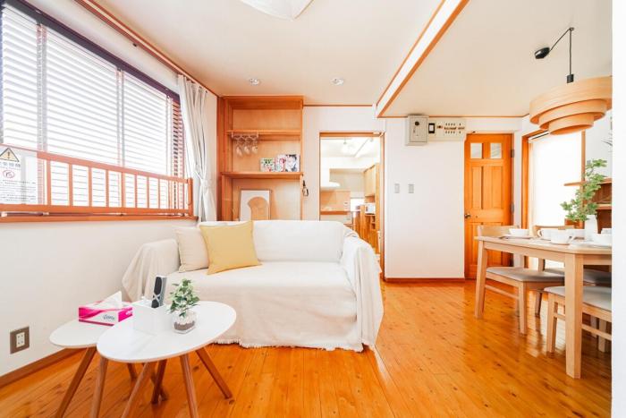 mukai401 7ppl Apt 5 min walk to Itabashi subway 1stop 3min to Ikebukuro