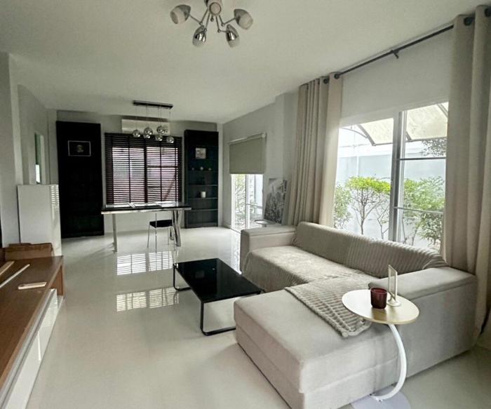 Cozy Serene Home Quiet Garden for a Peaceful Stay