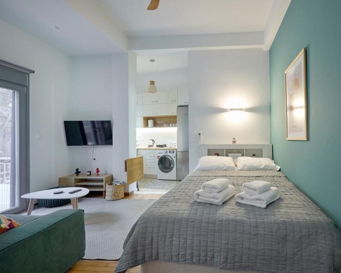 Modern & Cozy Studio in Kypseli