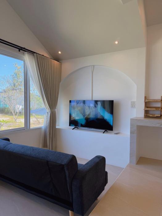 Chaloklum Bay Resort - Tranquility Seahouse 105