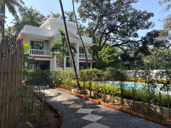 Natures Inn Luxury Villa Morjim Goa