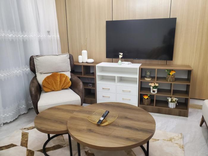 serene stays apartment with fully equipped gym , swimming pool ,private parking space and amazing scenic views